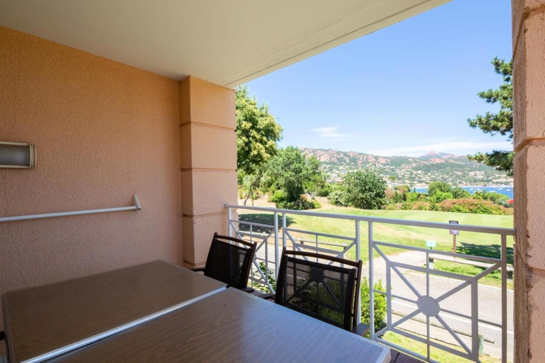 Le Village De Cap Esterel - Maeva - 2 Pieces 5 Personnes Selection Mae-3658 * Saint-Raphael (Var)